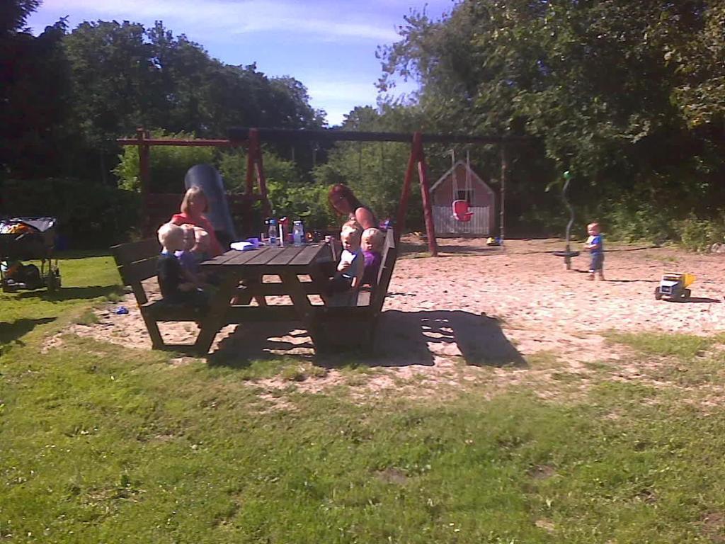 Hjemstavnsgardens Camping & Cottages Glamsbjerg Bagian luar foto