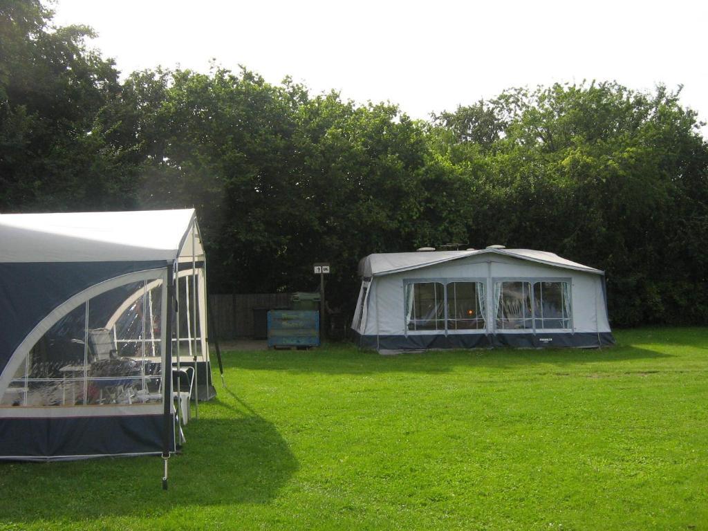 Hjemstavnsgardens Camping & Cottages Glamsbjerg Bagian luar foto